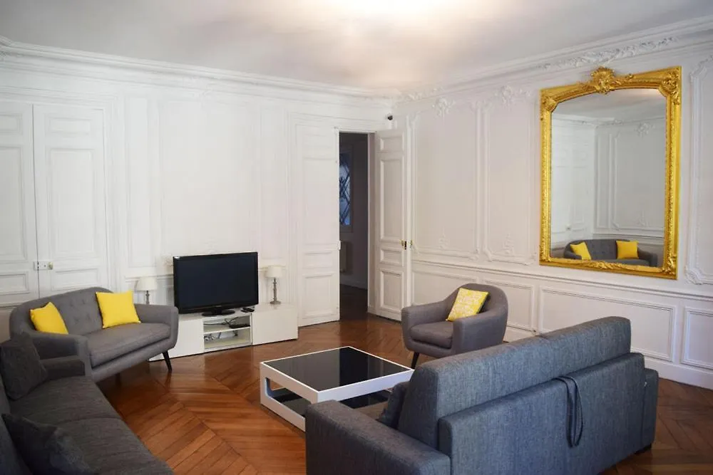 **  Bed and Breakfast Paris Square Francia