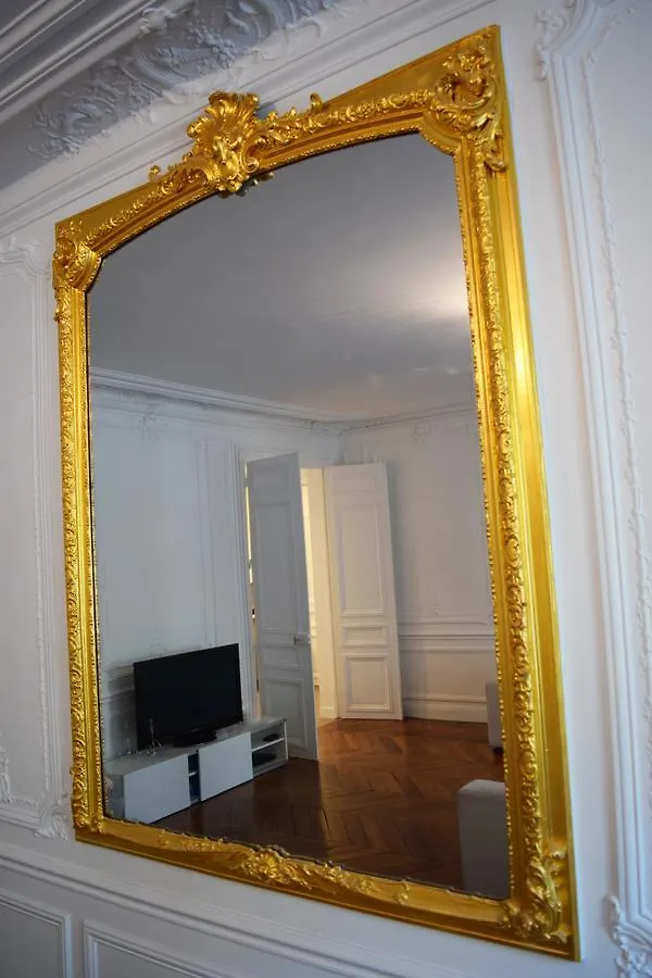Bed and Breakfast Paris Square 2*,  Francia