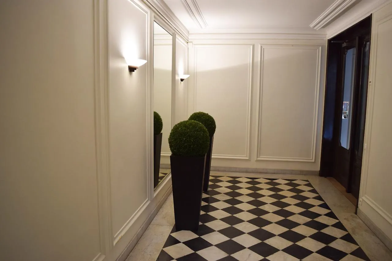 Bed and Breakfast Paris Square