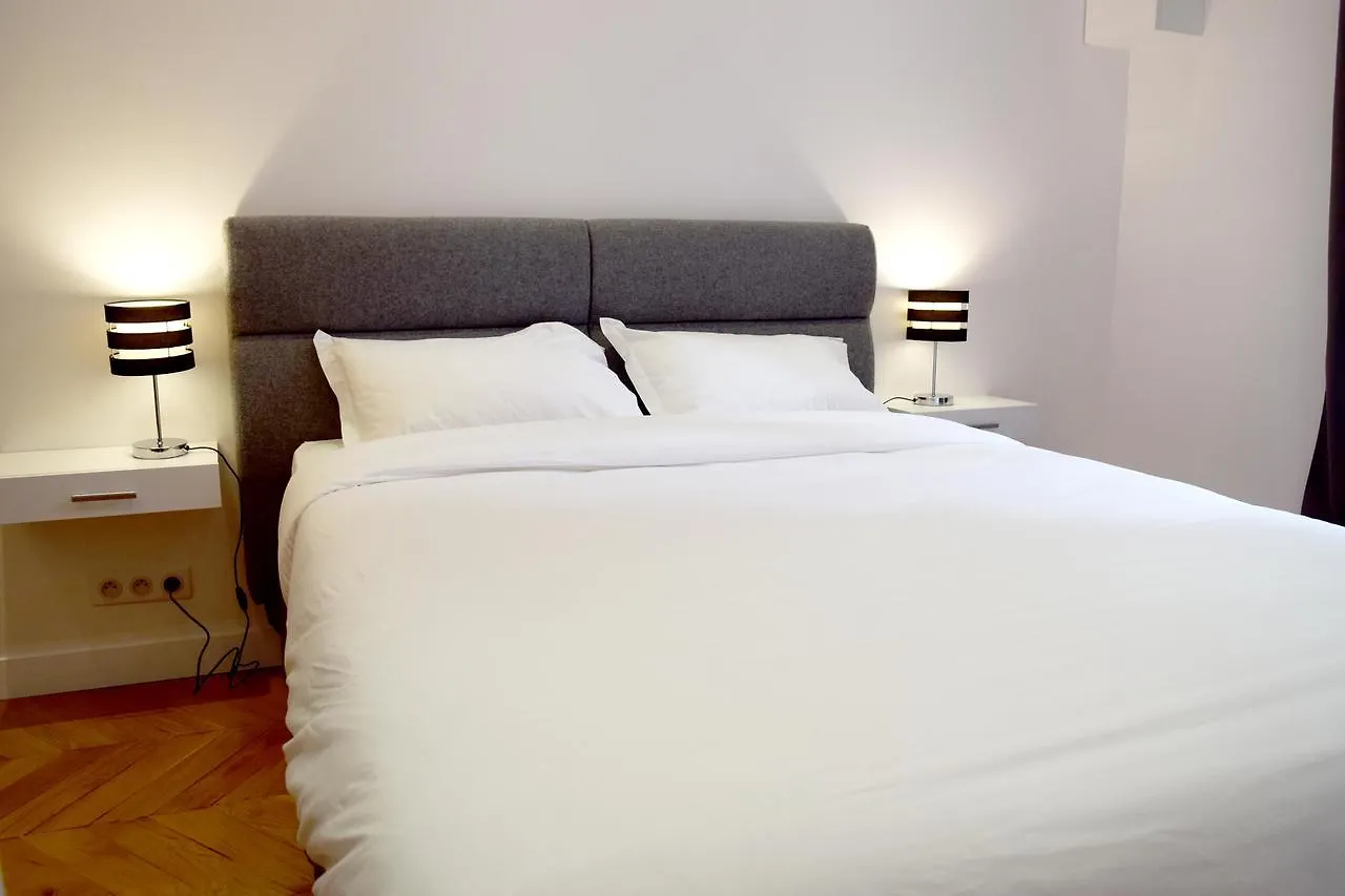 Bed and Breakfast Paris Square